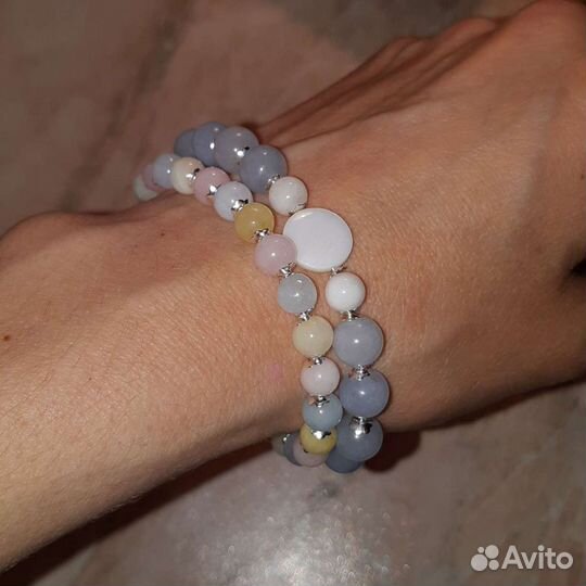 Браслет с природными камнями