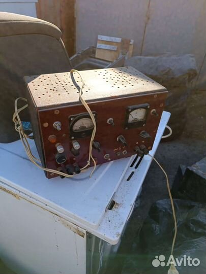 Зарядное устройство