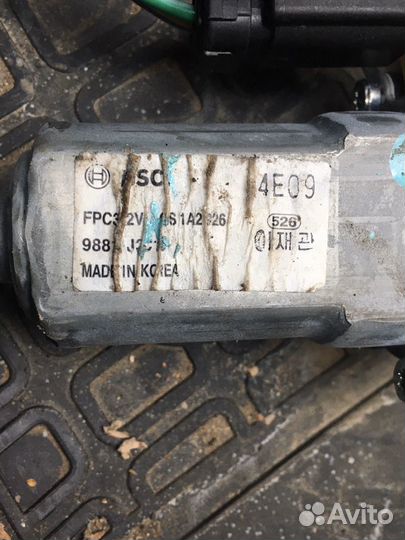 Стеклоподъемник Шевроле Круз (передний л