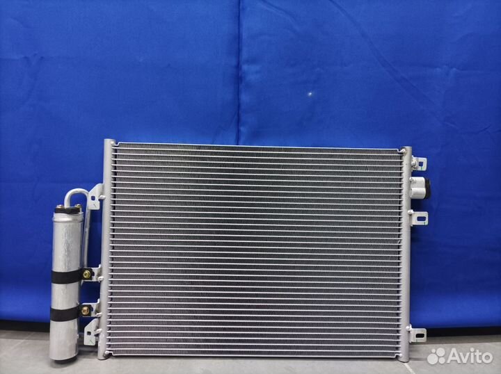 Радиатор кондиционера Renault Logan 1 2004-2014