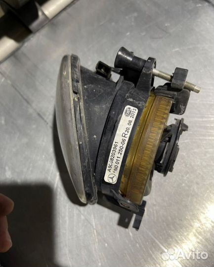 Противотуманная фара Crafter