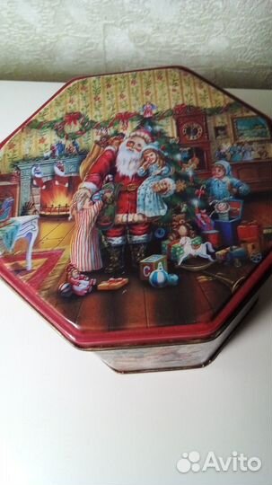 Новогодняя жестяная коробочка СССР 80-х годов
