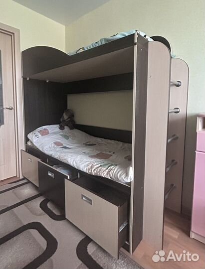 Набор детской мебели