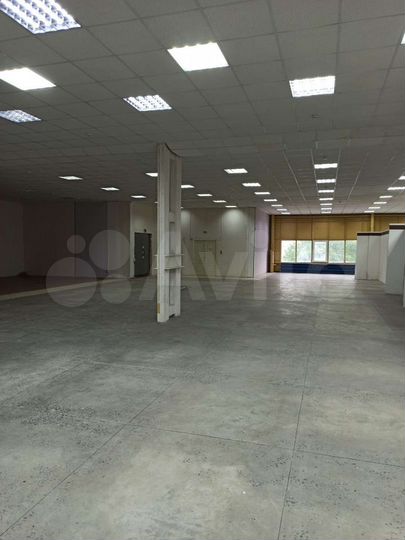 Торговая площадь, 2100 м²