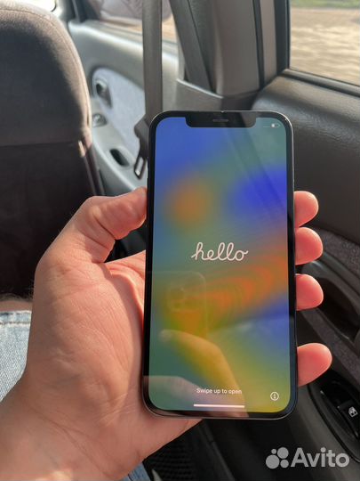 Телефон iPhone 12 на 128GB