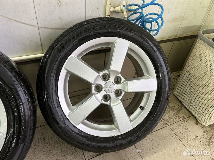 Диски r18 с летней резиной