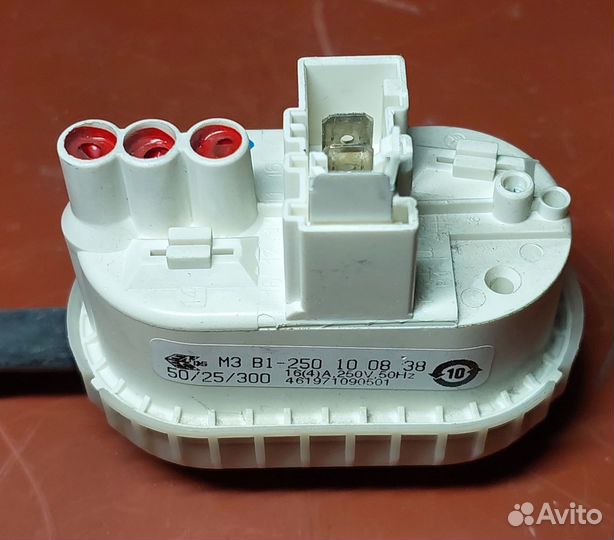 Стиральная машина Whirlpool AWE 2214/1 на запчасти