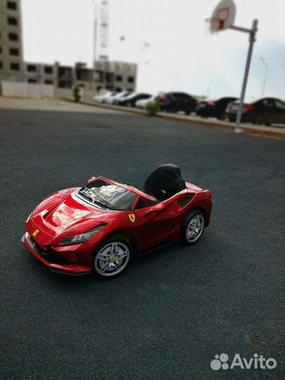 Детский электромобиль бу