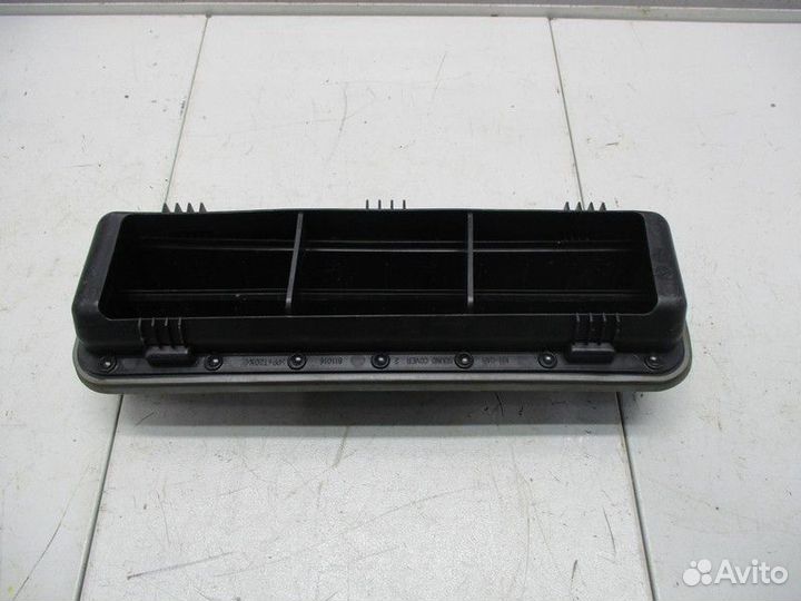 Решетка вентиляционная левая Kia Quoris KH