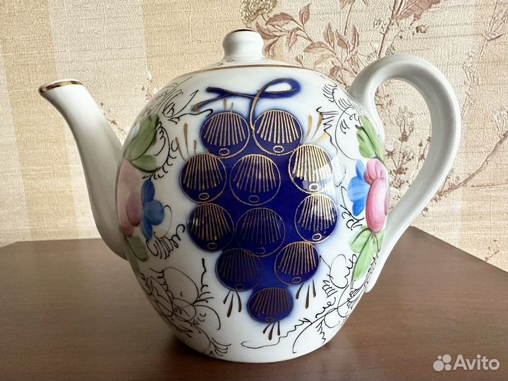 Чайник фарфор Виноград Кузяево