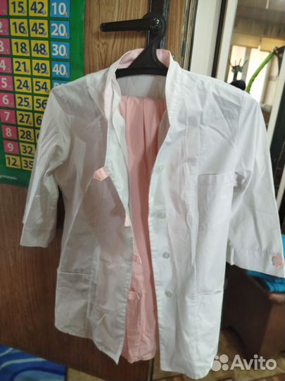 Медицинский костюм