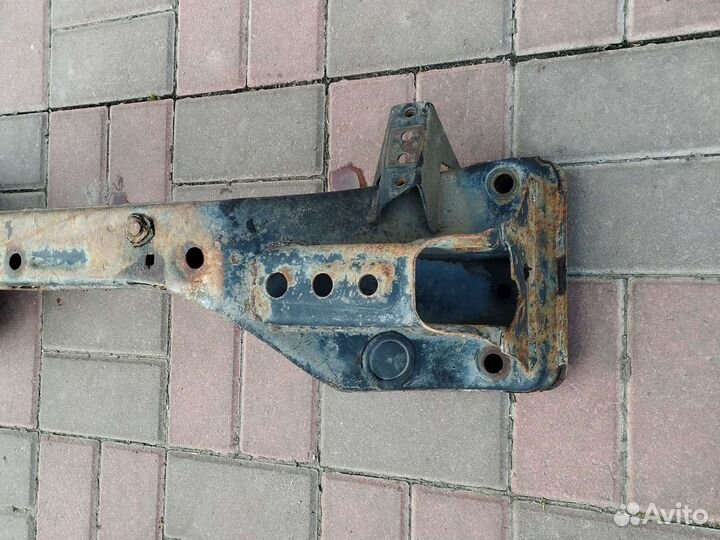 Балка передняя Toyota Crown S170 4wd