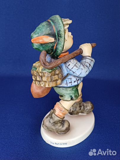 Статуэтка Goebel M.I.Hummel.Путешественник