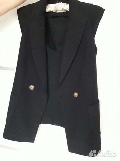 Жилет и топ Zara S цена за всё