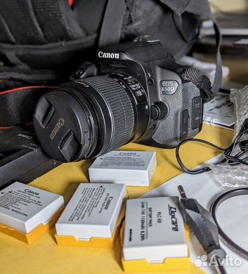 Продается фотоаппарат Canon 650D