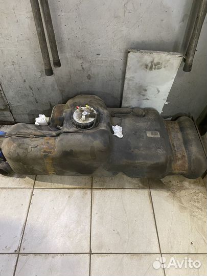 Лента крепления топливного бака Nissan Pathfinder