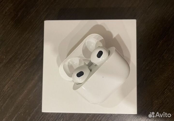 Беспроводные наушники apple airpods 3