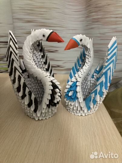 Лебедь оригами