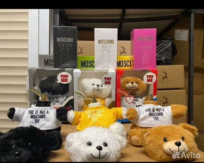 Отличный подарочек Moschino toy