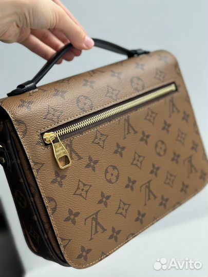 Сумка Louis Vuitton Pochette Metis Reverse