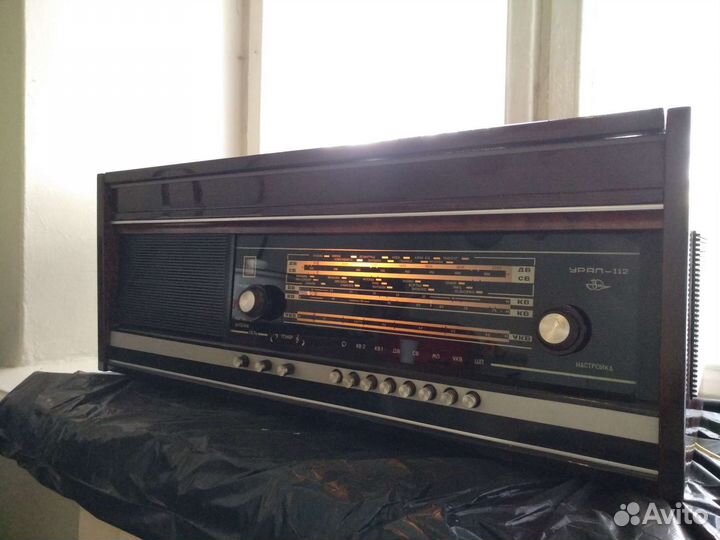 Ламповая радиола Урал-112 (СССР)