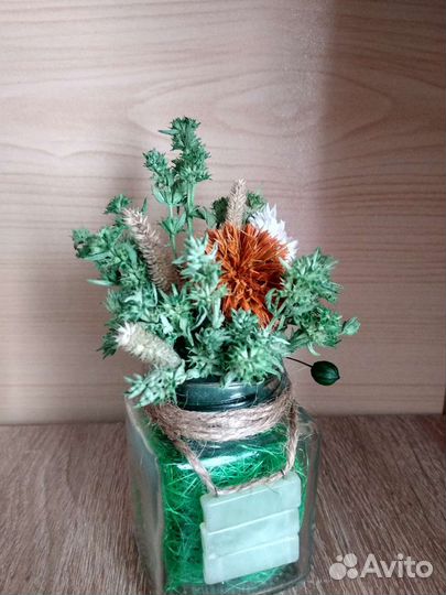 Композиция из сухоцветов