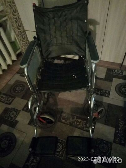 Инвалидная коляска складная бу
