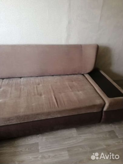 Угловой диван