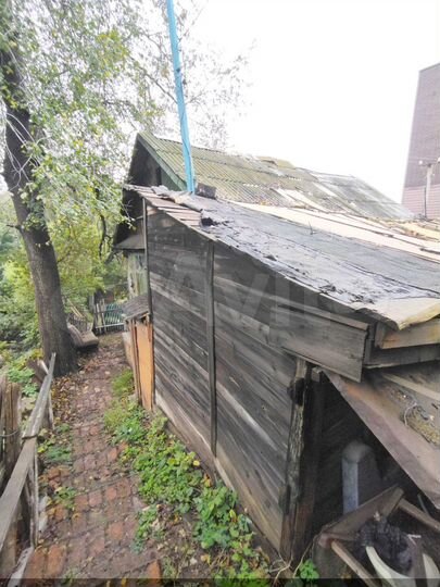 Дом 32 м² на участке 3 сот.