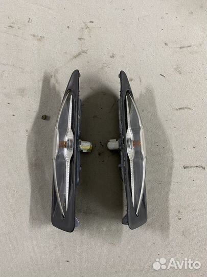 Повторитель в крыло Kia Rio (QB) III (2011–2015)