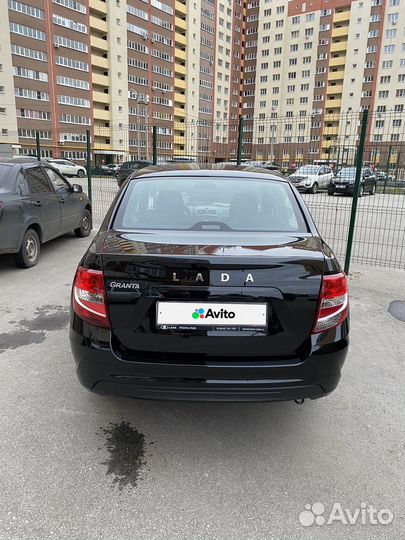 LADA Granta 1.6 МТ, 2022, 5 900 км