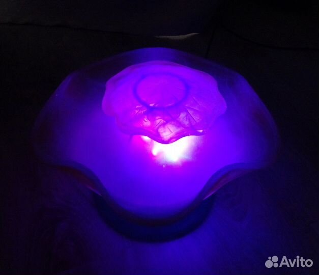 Декоративный фонтанчик-увлажнитель (меняет цвет)