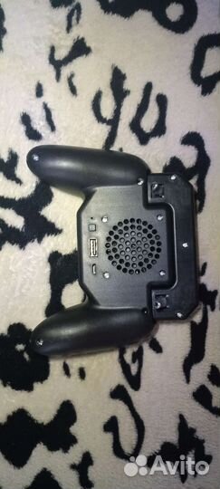 Игровой джойстик для телефона с охлождением