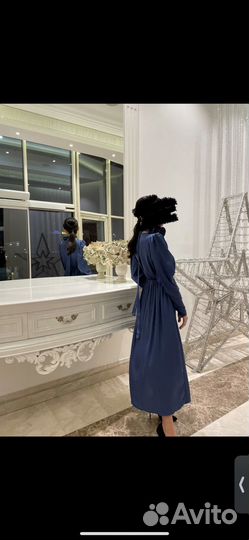 Платье вечернее атласное