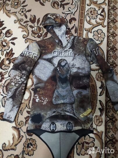 Костюм для подводной охоты