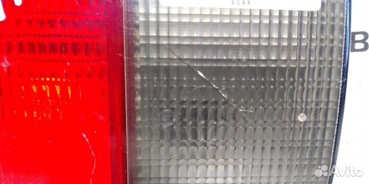 Фонарь задний внутренний левый Audi 80 B4 91-94г