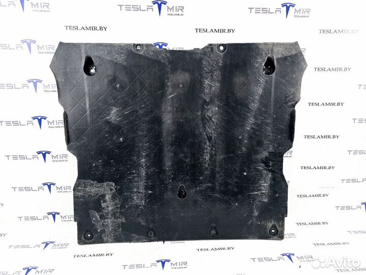 Защита днища передняя Tesla Model 3 2023