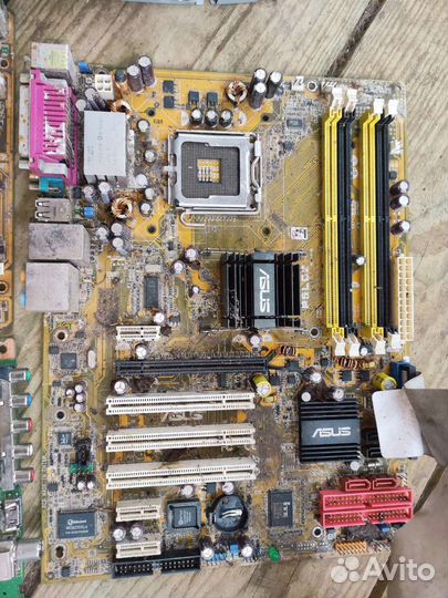 Компьютерные комплектующие на разбор