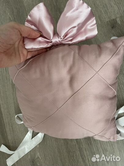 Бортики на детскую кроватку