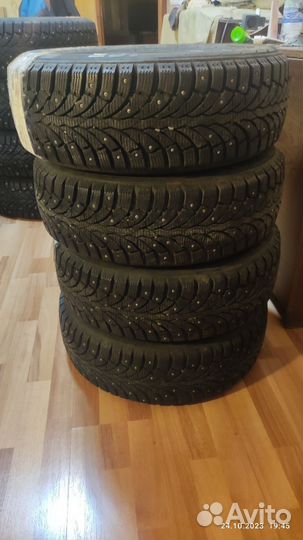 Pirelli Formula Ice 185/60 R15