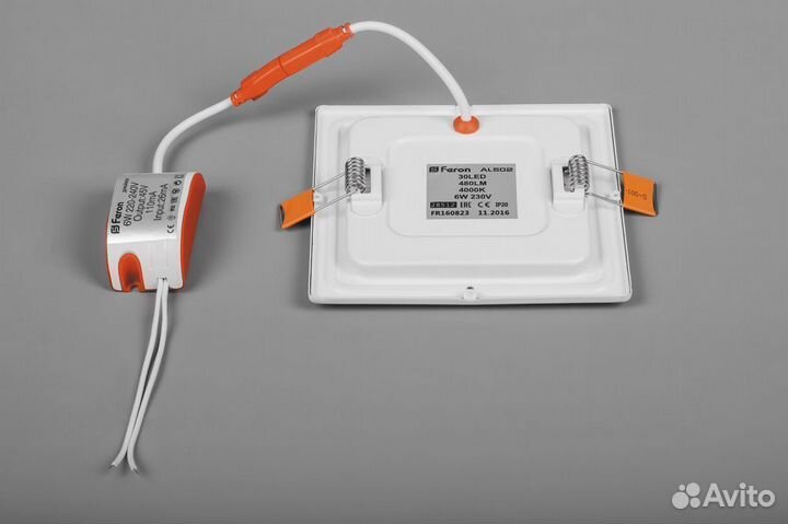 Светильник потолочный встраиваемый квадрат AL502