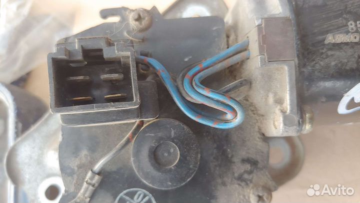 Мотор стеклоочистителя Toyota Cami J100E