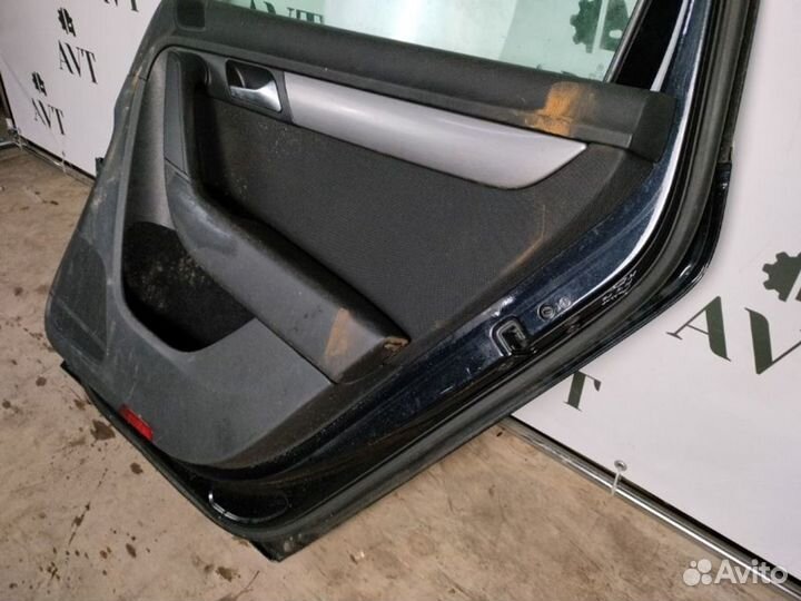 Дверь боковая задняя правая Volkswagen Passat B7
