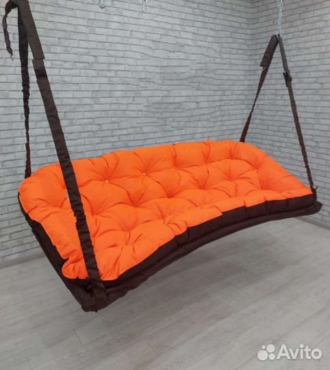 Подвесной диван качели