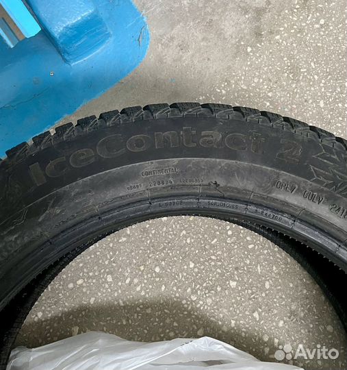 Continental IceContact 2 SUV 235/55 R19 105T