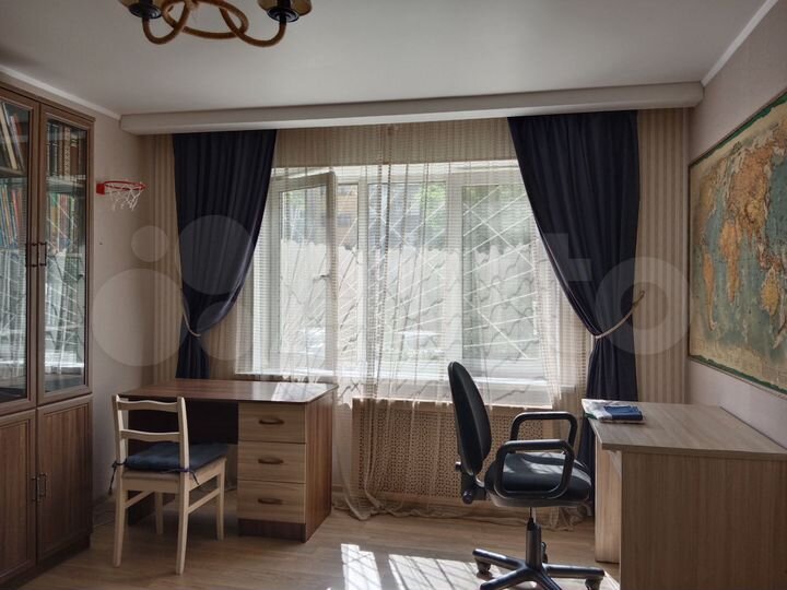 2-к. квартира, 59 м², 1/9 эт.