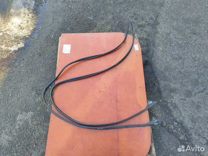 Уплотнительная рамка MB CLS-class c218