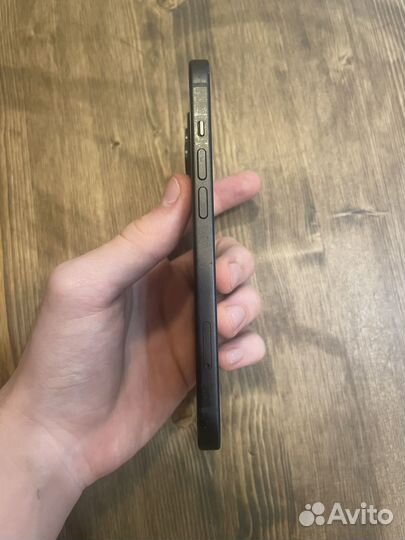 iPhone 15, 128 ГБ