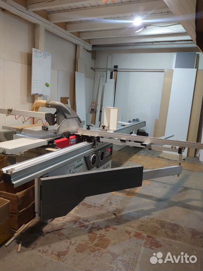 Распиловщик на мебельное производство