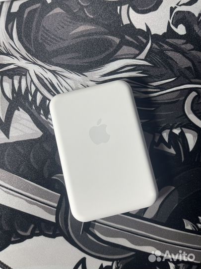 Зарядка на iPhone